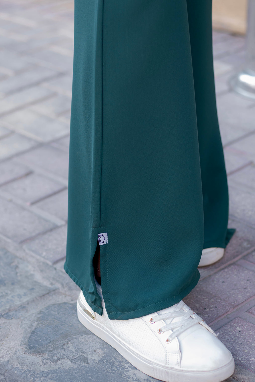 Emerald Green Back Ribbon